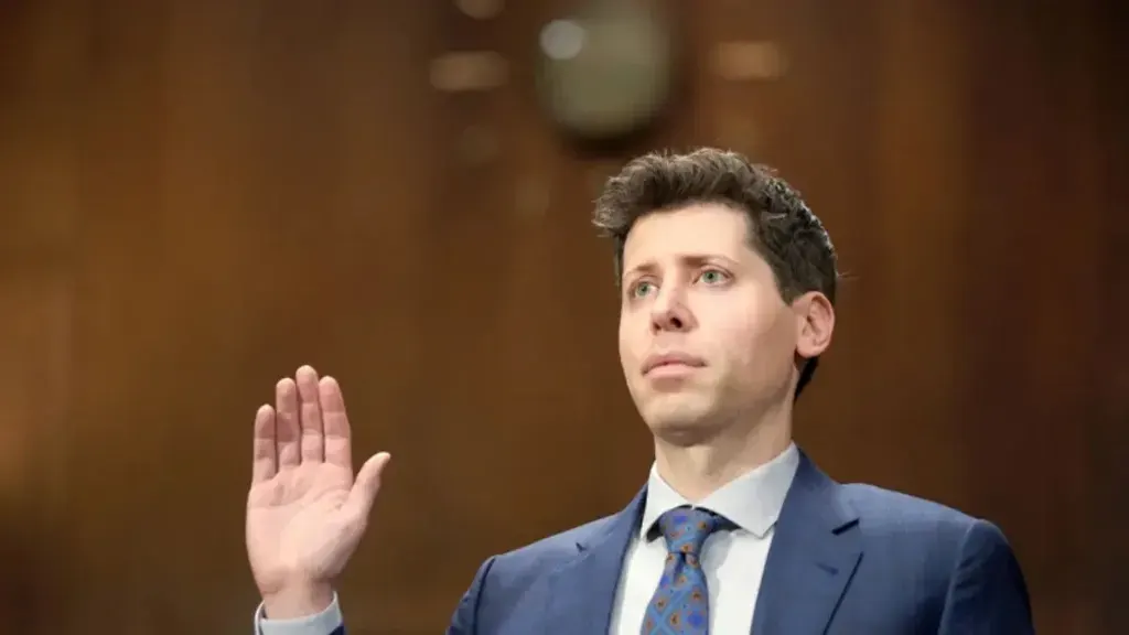 Sam Altman: Dünya Yapay Zekadan Korkmakta Haklı - Teknoloji konulu yazı görseli